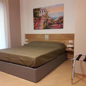 Euforia - Tre Sedi - Three Locations Bed & Breakfast Naples