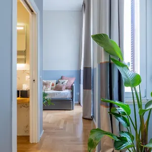 Romae Rex Bed & Breakfast Rome